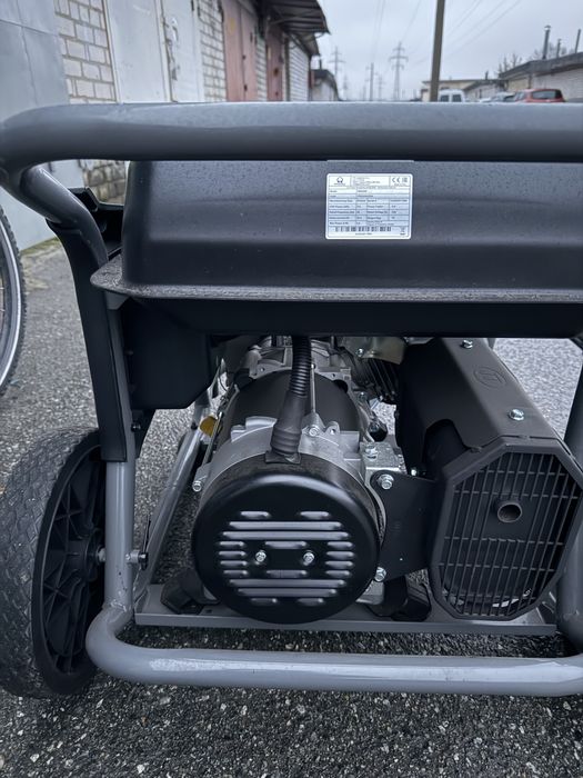 Генератор PRAMAC 6.2 кВт.