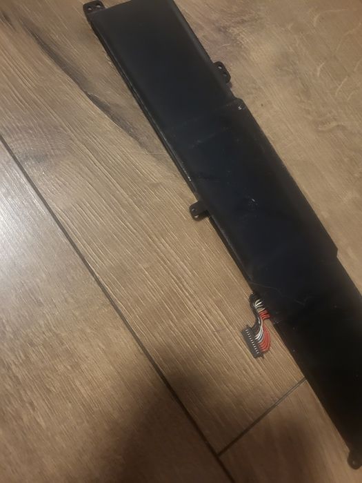 Акумуляторна батарея lenovo для ноутбука модель L18C3PF1