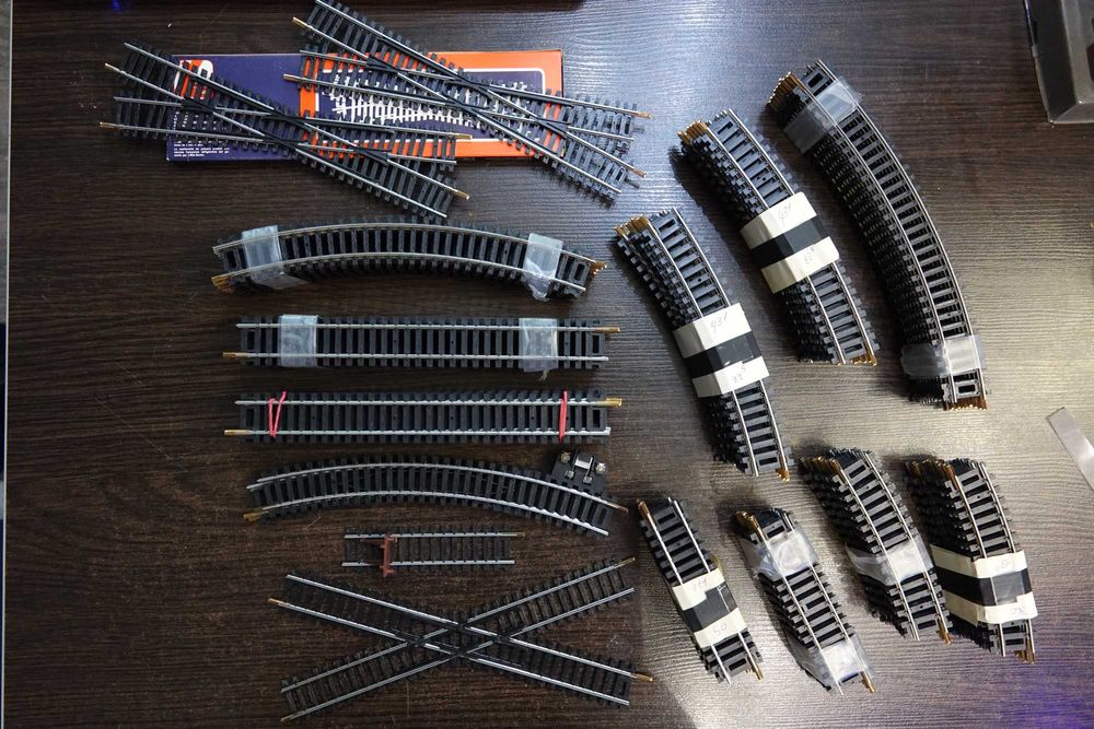 Lima tory HO do kolejki