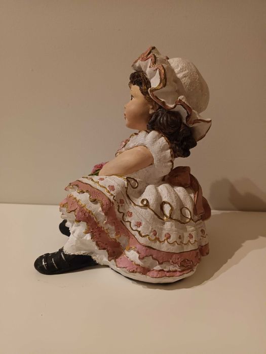 Bonecas pintadas à mão