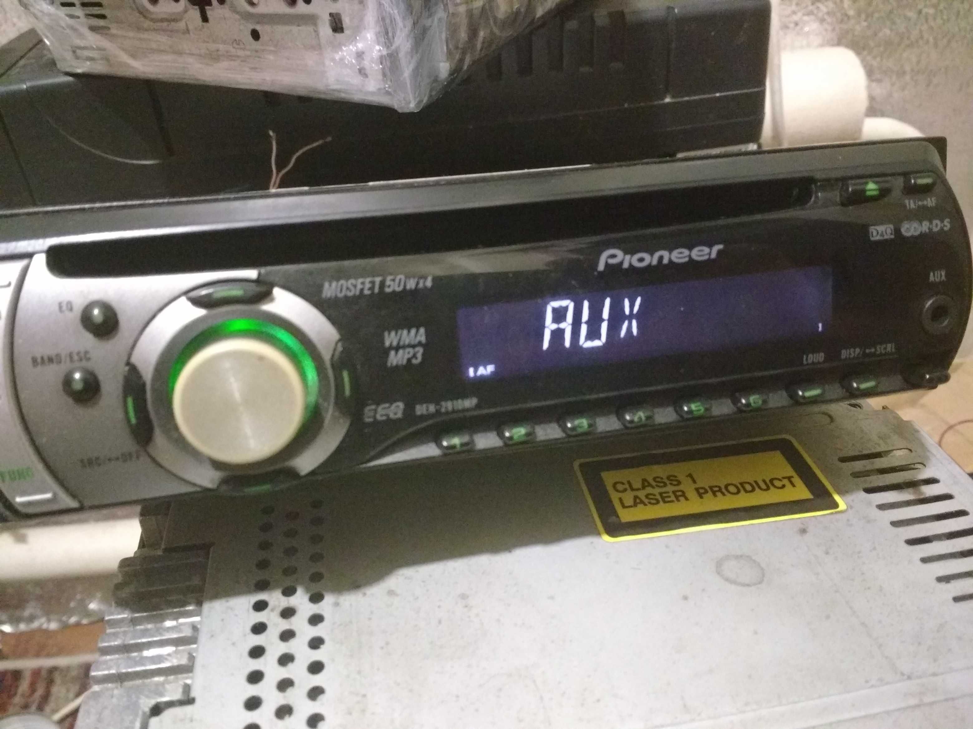 Pioneer DEH-P55BT Bluetooth, aux