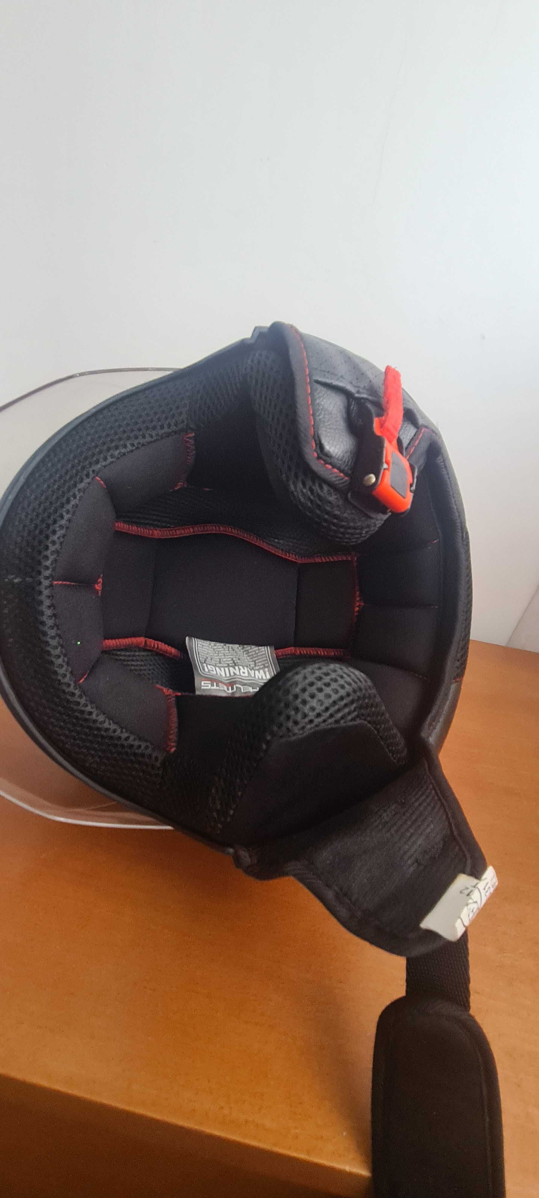 Vendo  capacetes