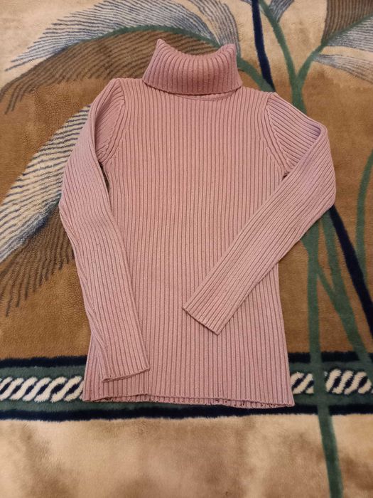 Светр, гольф для дівчини, р. 140