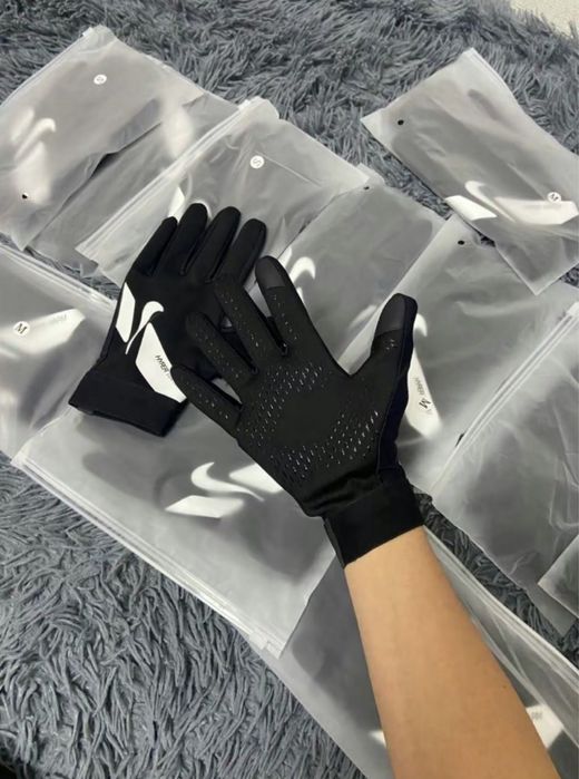Рукавички найк HyperWarm перчатки найк
