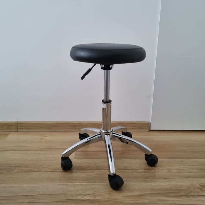 Krzesło taboret kosmetyczny