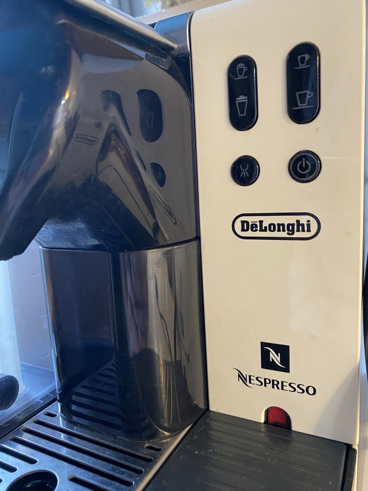 Nespresso DeLonghi