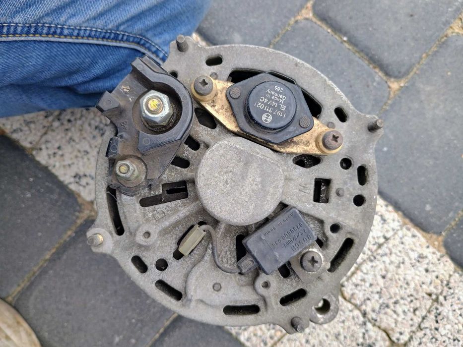 Sprzedam alternator do audi b4 2,0