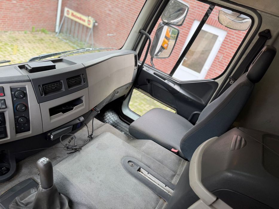 VOLVO FE320 C/GRUA RADIOCOMANDO COMO NOVO SÓ 185.000km #OPORTUNIDADE#