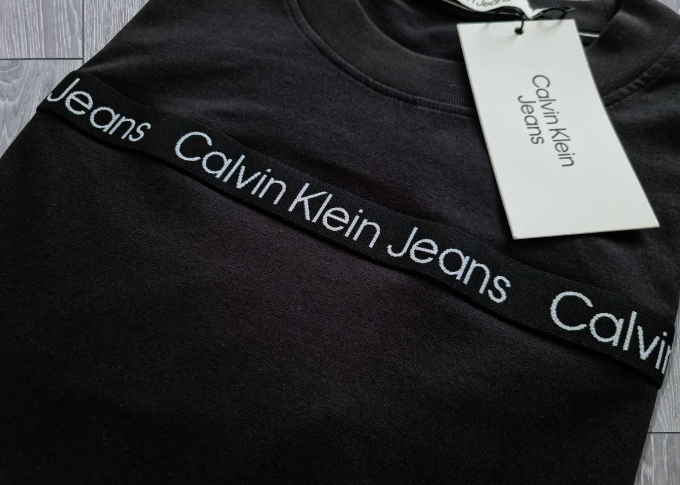 Оригінал футболка Calvin Klein Jeans розмір M