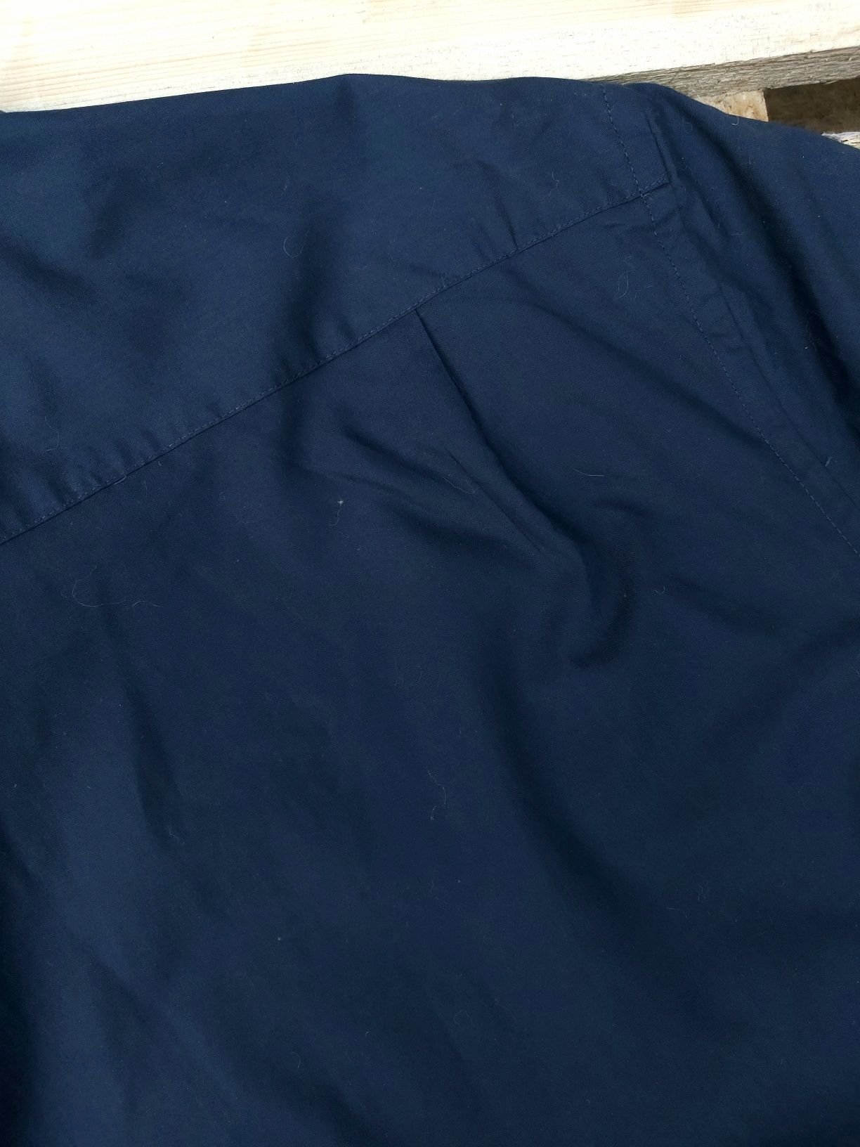 Темно-синя теніска,розмір L. сорочка від George . Як нова.
