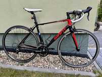 Rower szosowy Giant Defy Aluxx