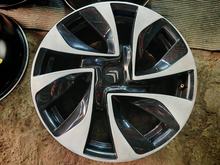 Oryginalne felgi 18" 4x108 Citroen DS3, DS4,C3,C4,Berlingo,Cactus