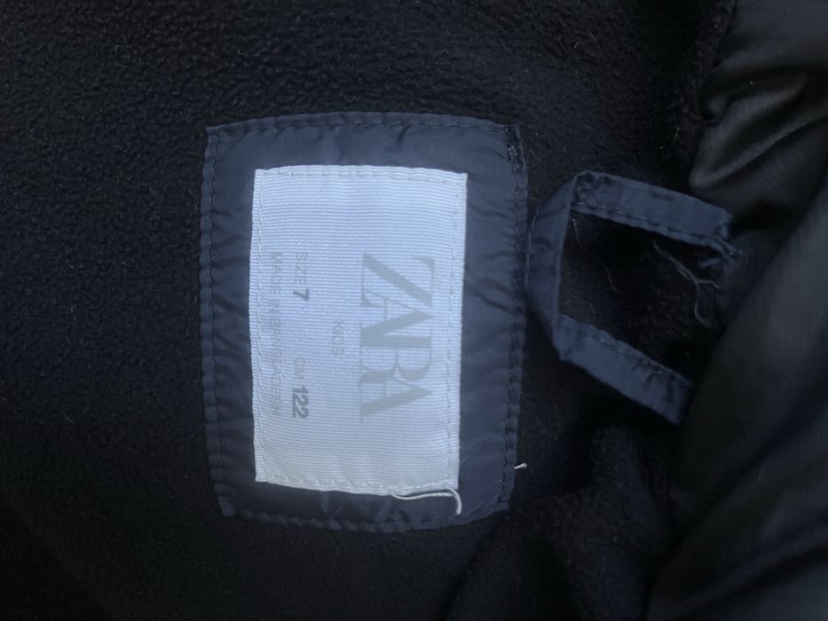 Зимова куртка фірми Zara