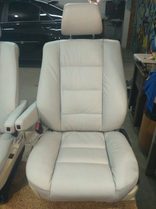 Ремонт сидений из ткани, экокожи, кожи. Покраска кожи