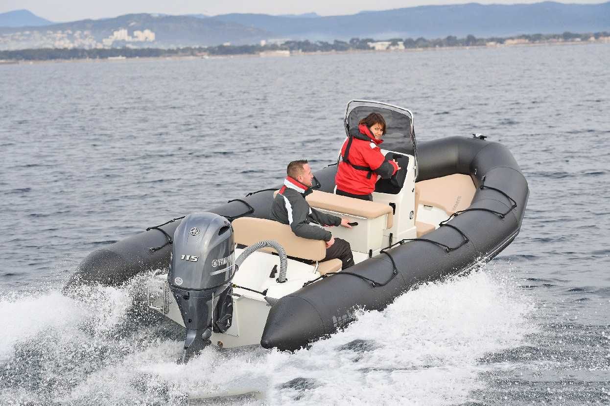 RIB BOMBARD Sunrider 650 Strongan