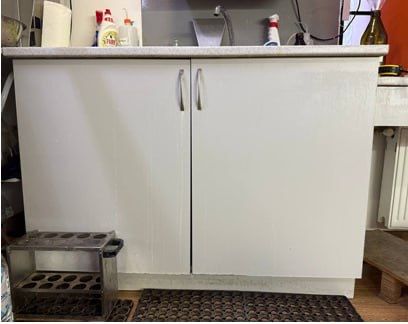 Кухонна тумба з подвійною мийкою