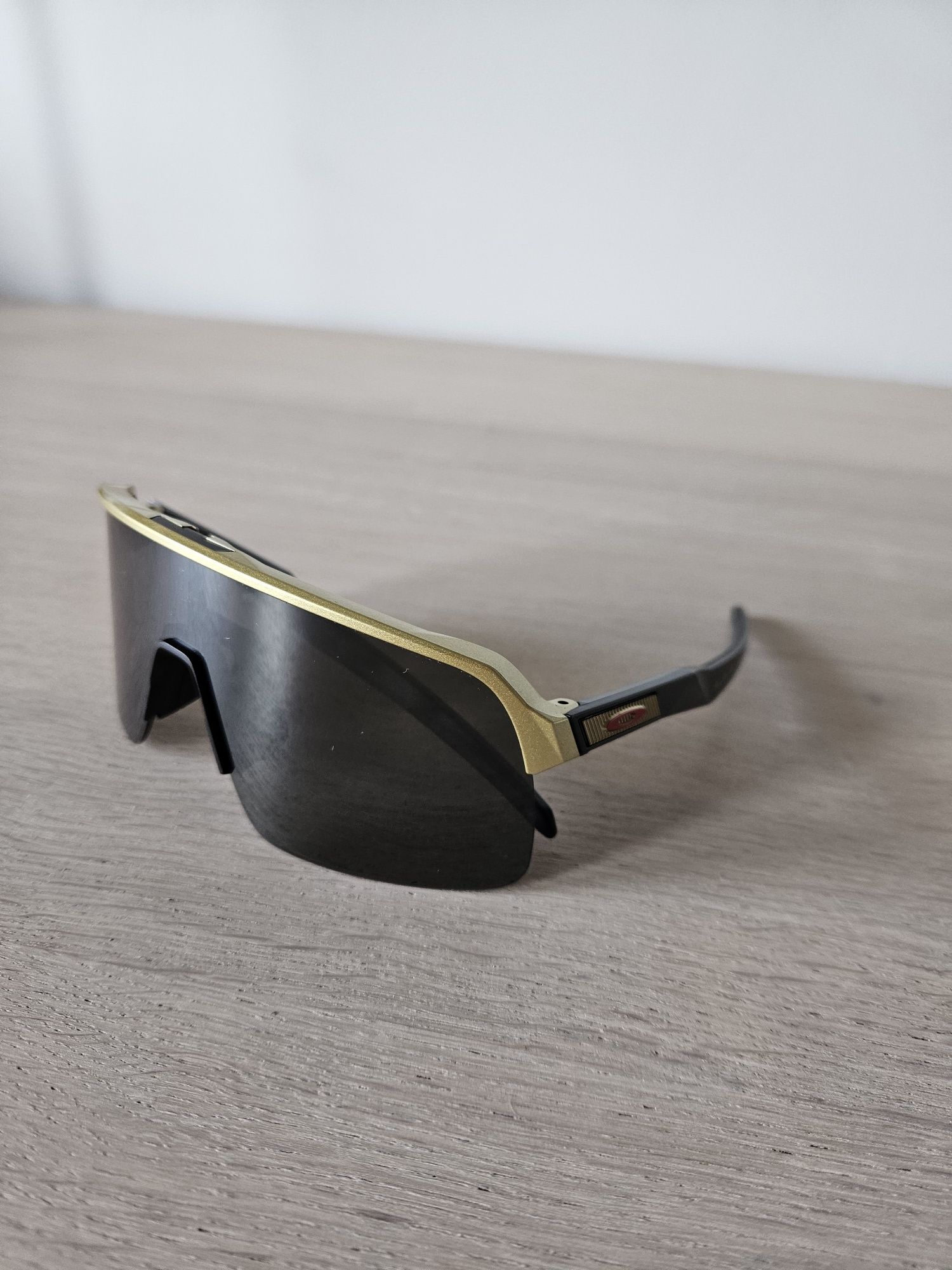 Oakley sutro lite olympic gold prizm black Limeted Edition