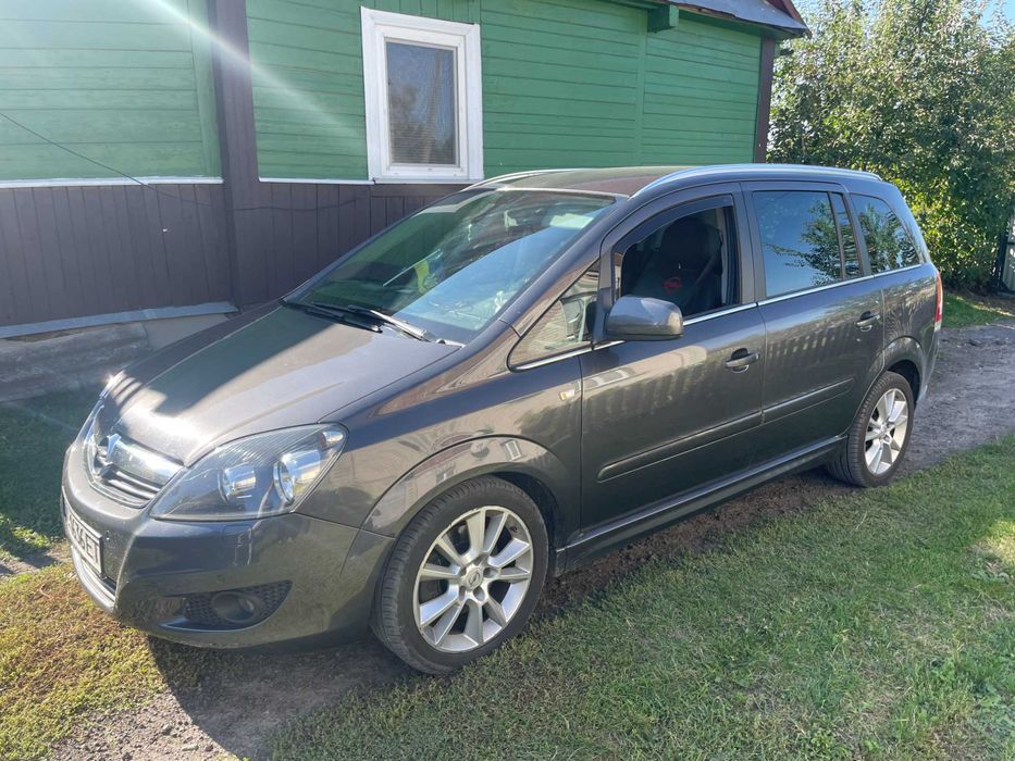 Продам Opel Zafira