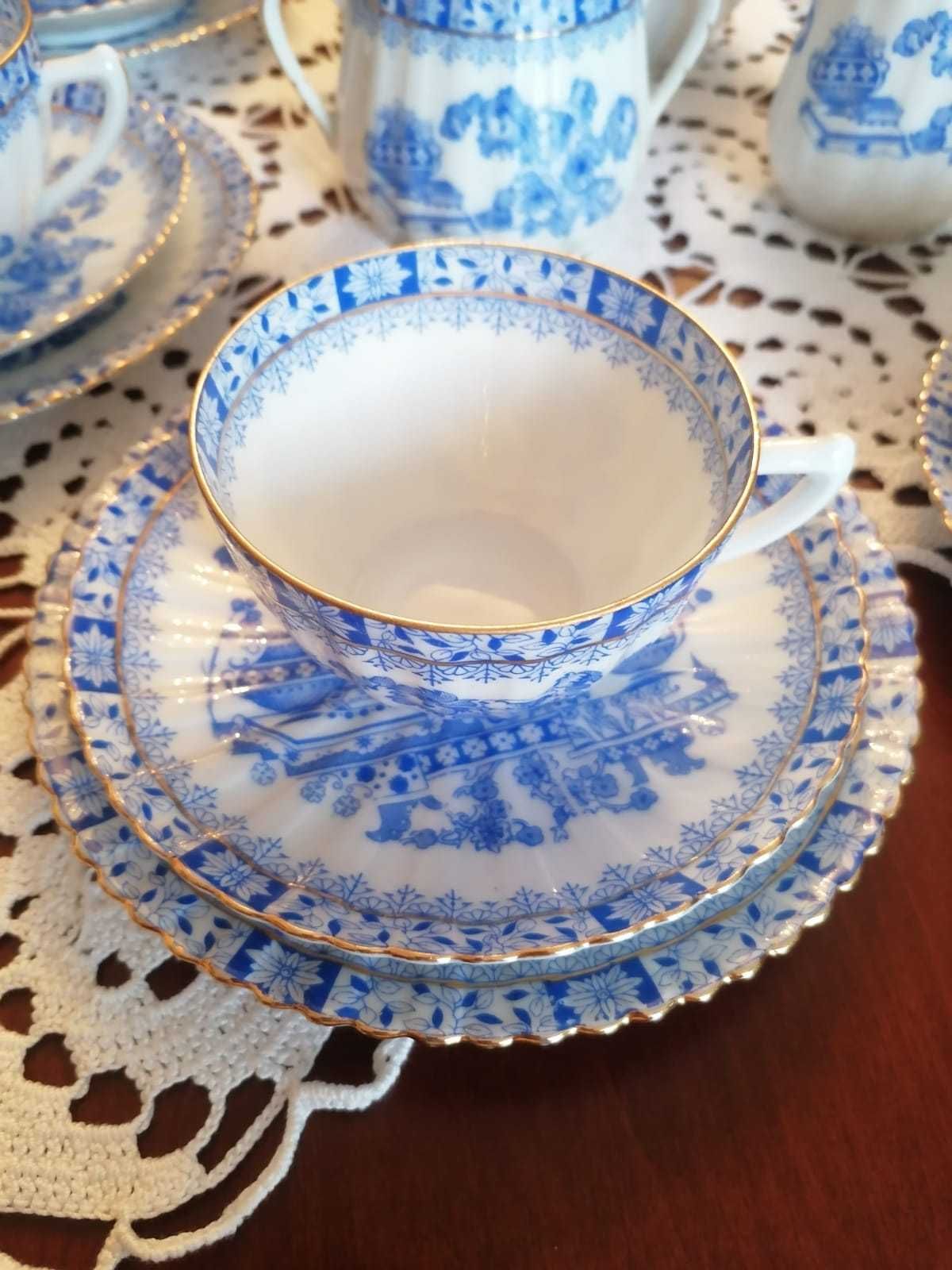 Porcelana z Tiefenfurt China blau