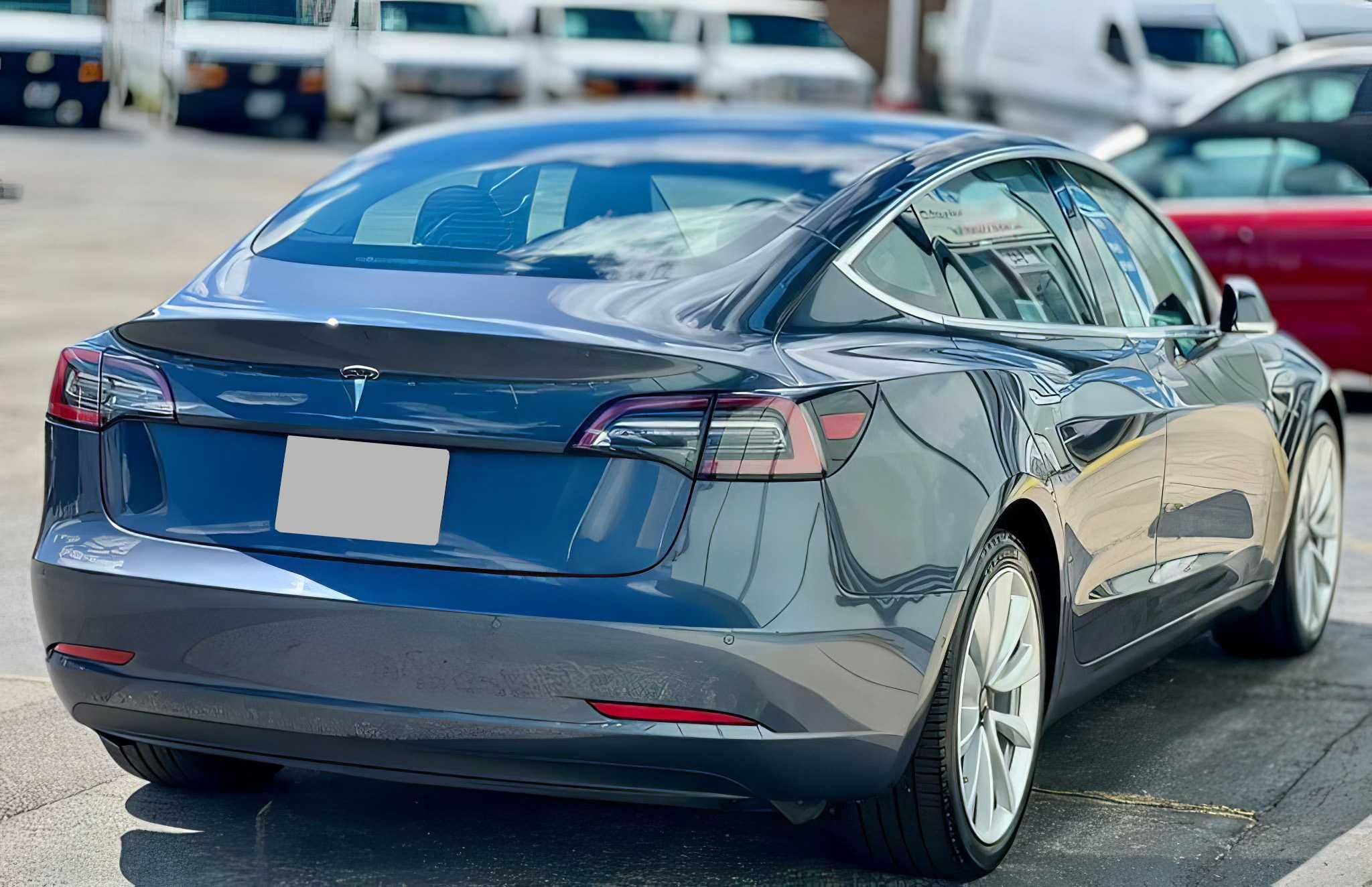 2020 Tesla Model 3 Performance