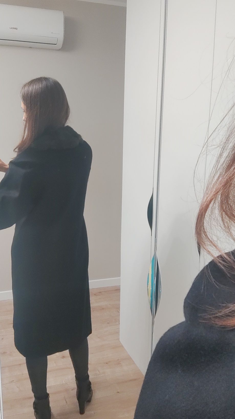 Nowy długi czarny płaszcz wełniany