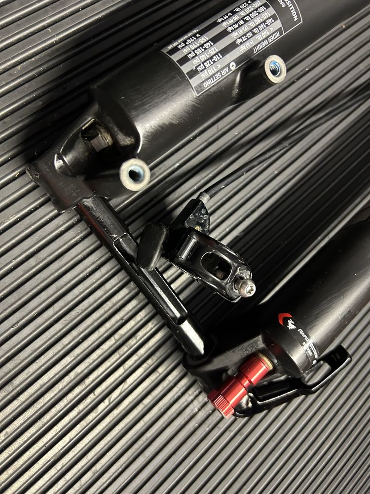 Rock shox revelation 26
