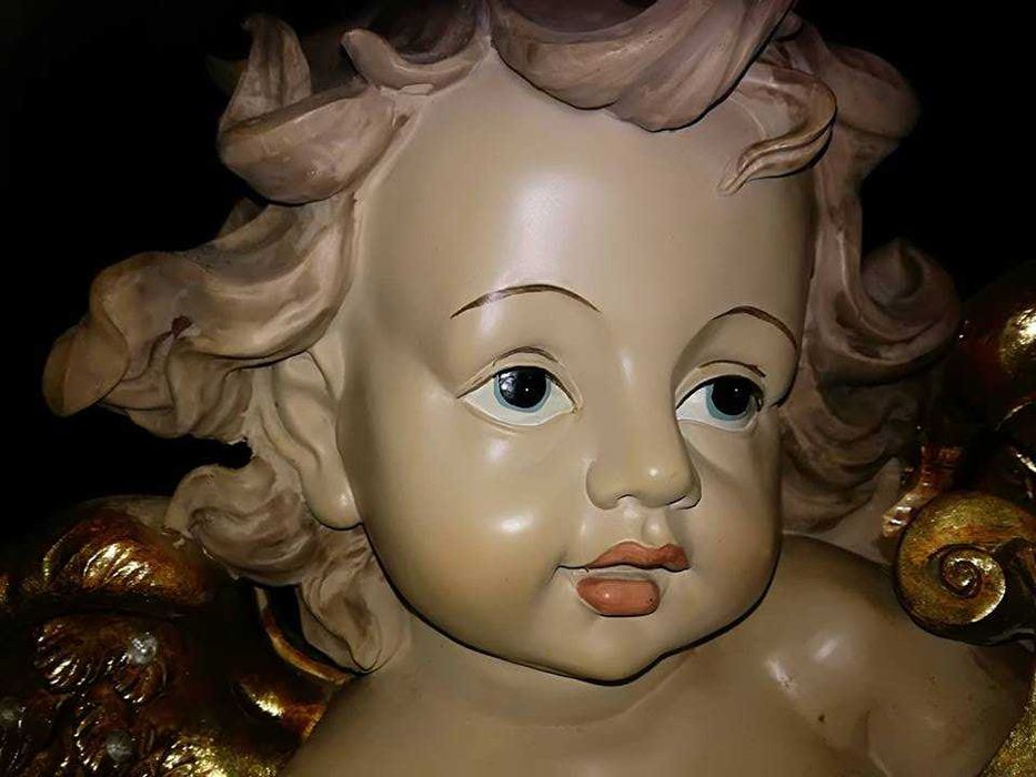 Anjos de parede decorativos