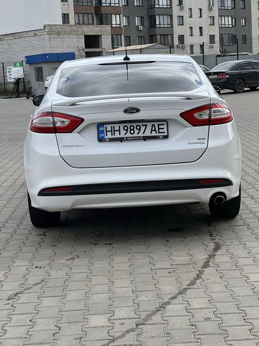 Ford fusion 2018 hybrid