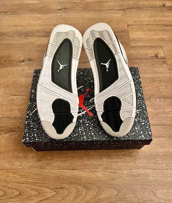 Buty meskie Mokasyny Jordan_4_Retro_Military_Black R.43