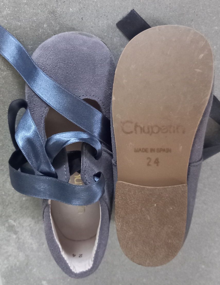 Sapatos de menina, tamanho 24 - Marca Chupetin