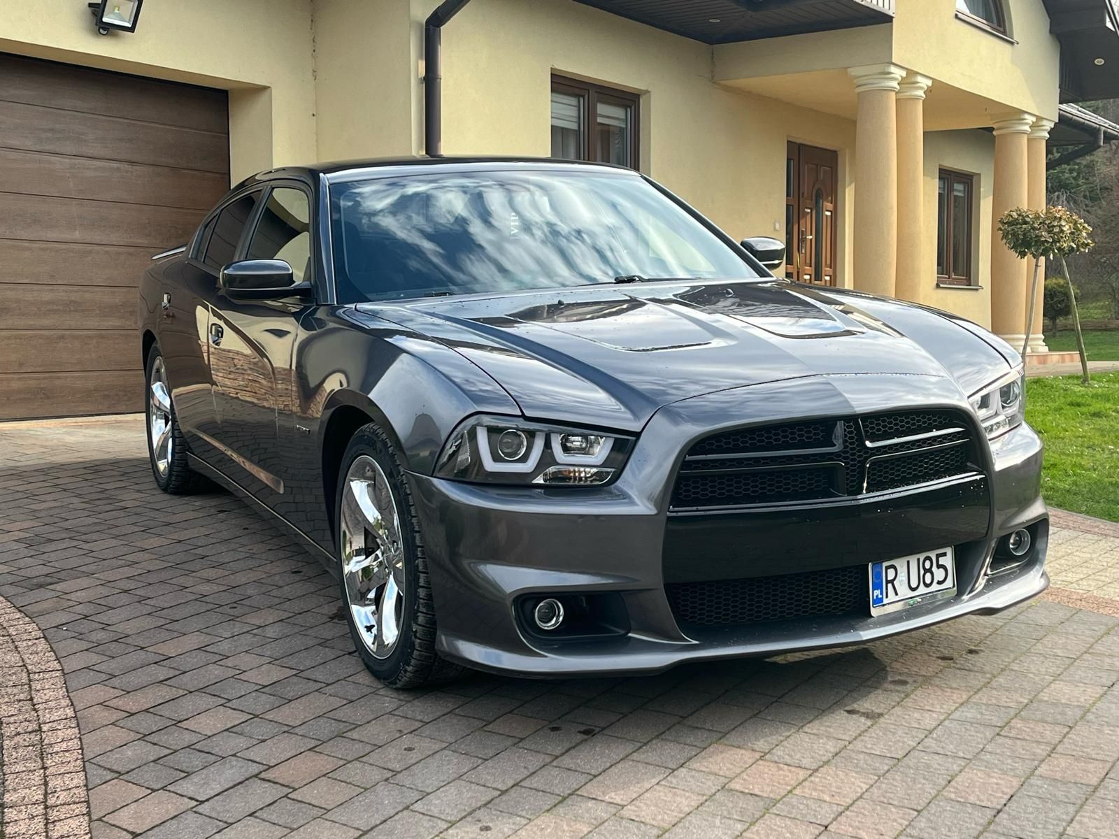 Dodge charger 5.7 HEMI RT zadbamy