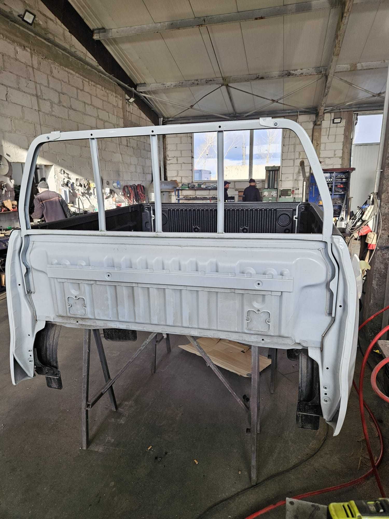 Zabudowa Pick up Toyota Hilux DoubleCab 2021 paka , skrzynia, bagażnik