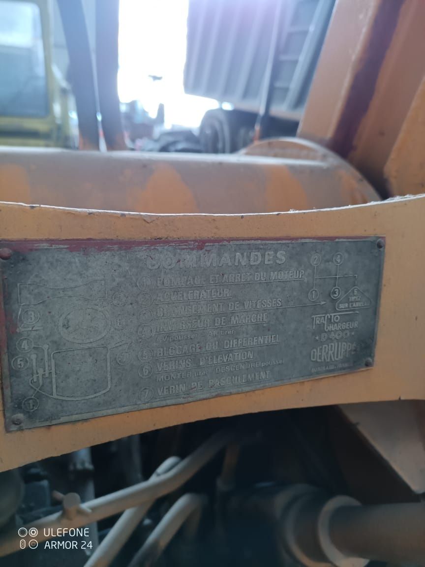 Продам навантажувач Derruppe D 400