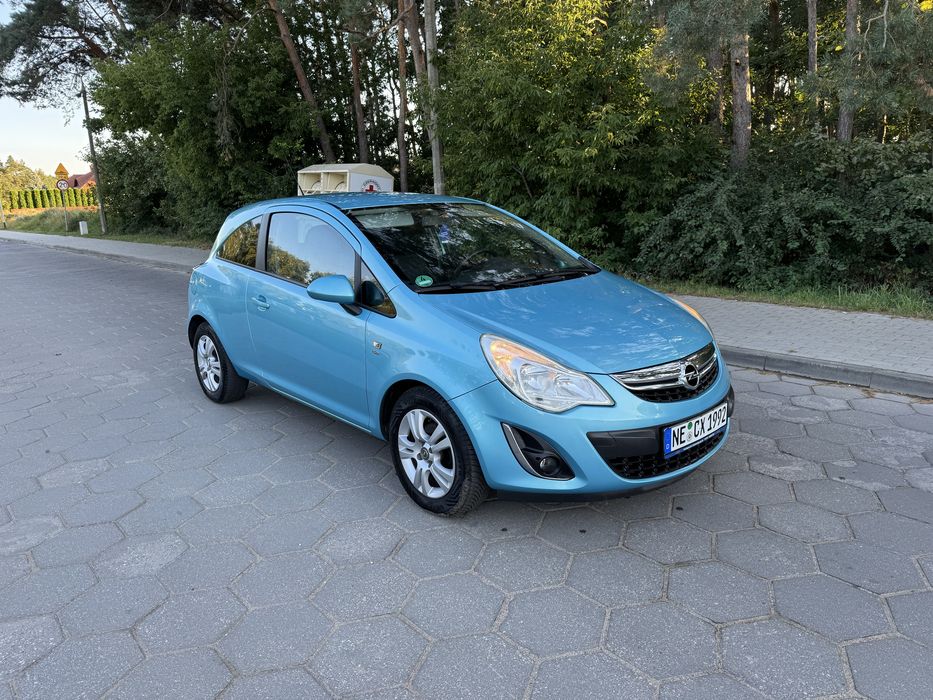 Opel Corsa D LIFT 1.4 16v Klima  Alu  Opłacony! Model 2012