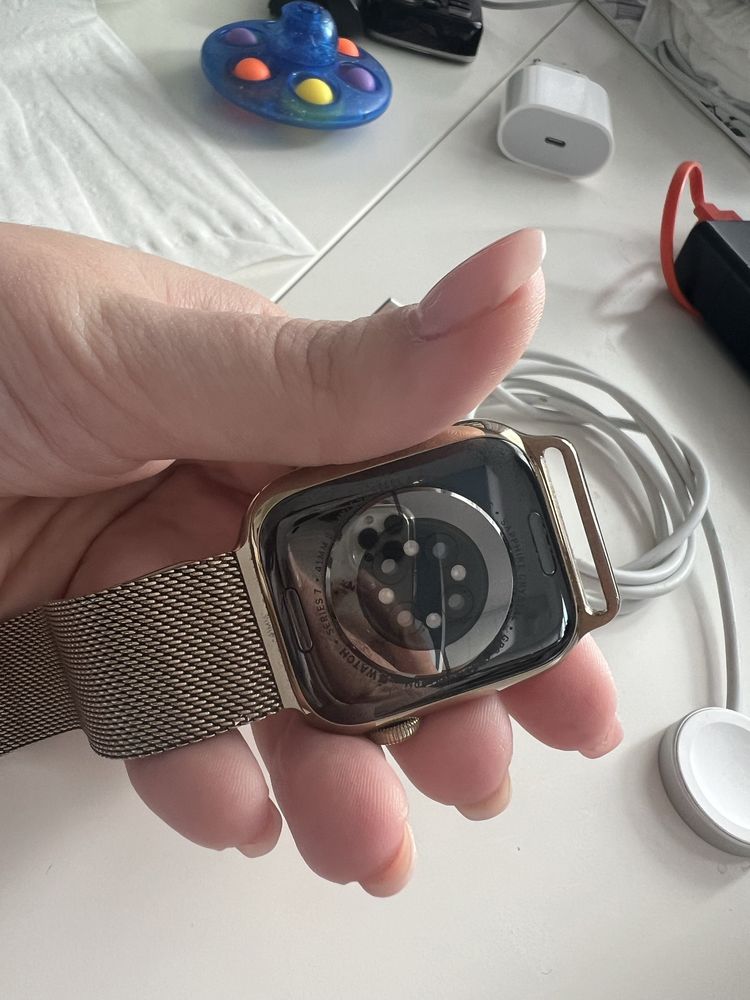 Apple watch s7 41 Gold ss na gwarancji do lipca