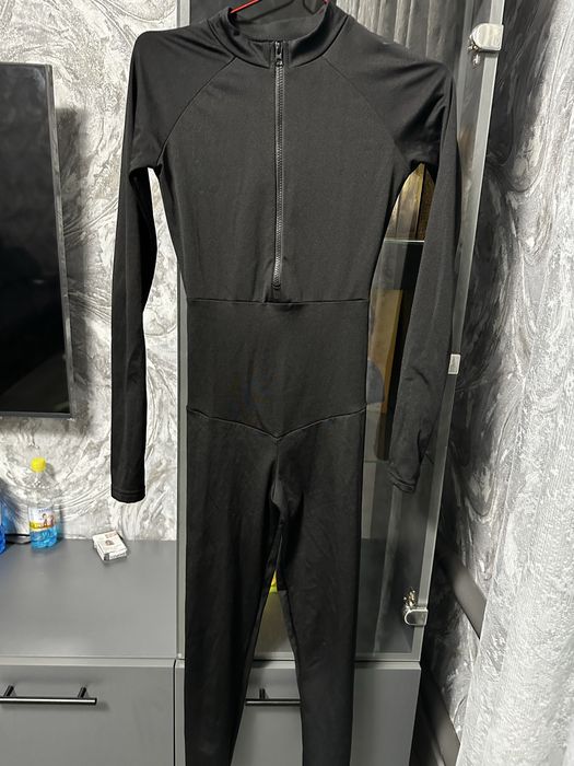 Спортивний комбез на тоненьком флісі в ідеальному стані