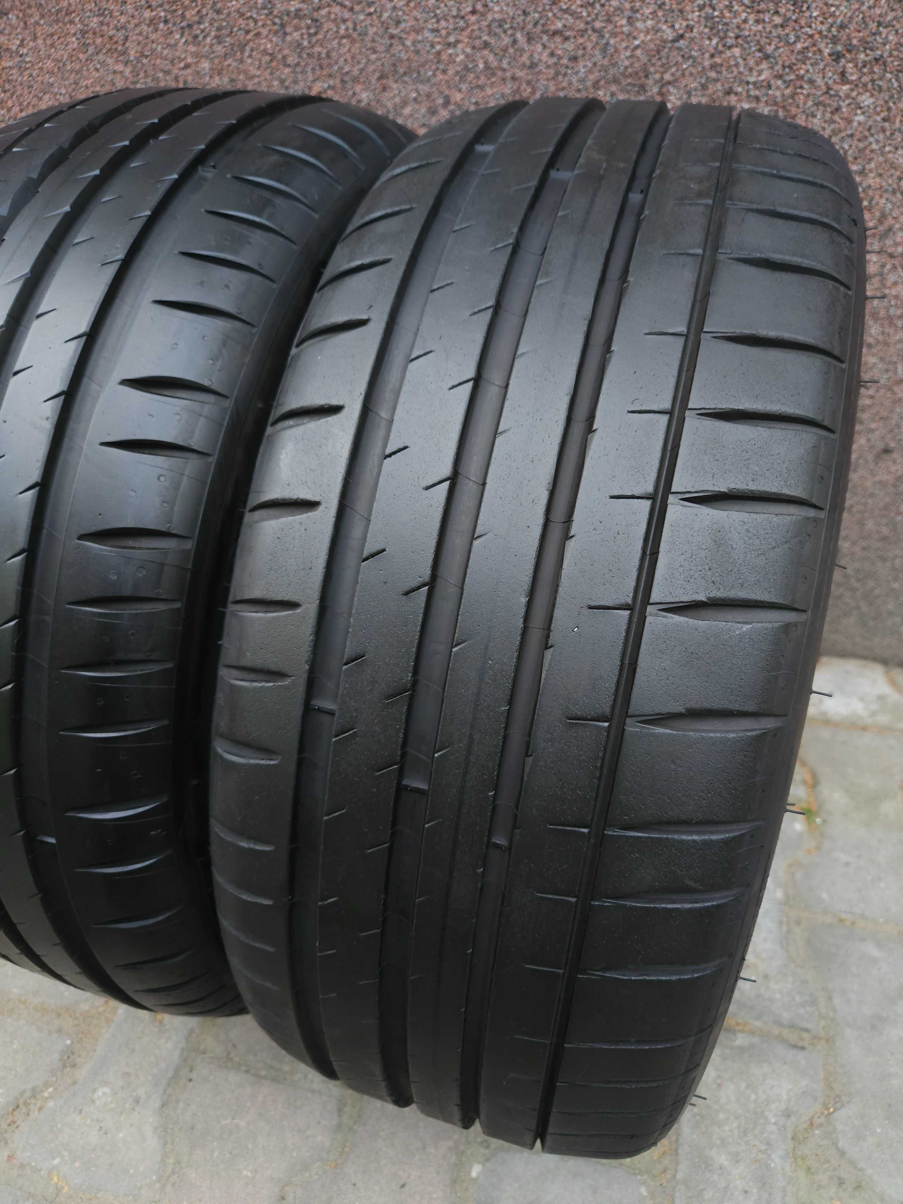 205/40R18 michelin pilot sport 4