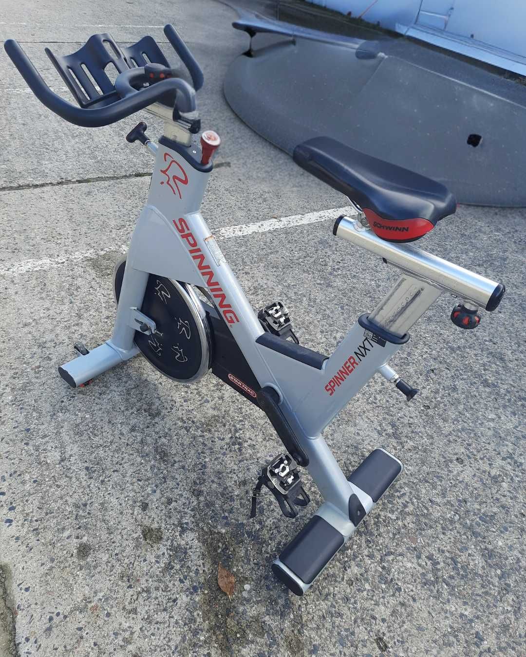 Rower spinningowy stacjonarny Star Trac NXT
