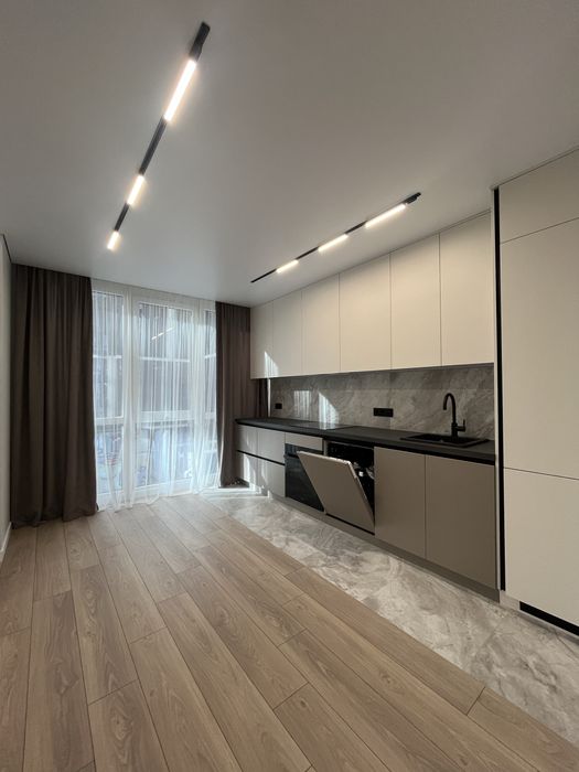 Сучасне ЖК,район торг.Велес.Стильна квартир.гардероб,перша здача.