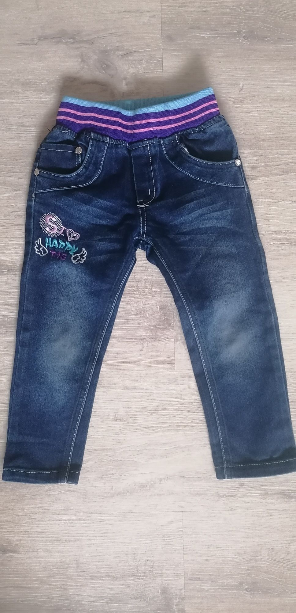 Jeansy 104 śliczne