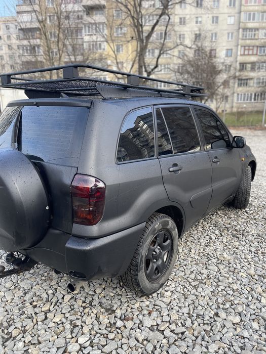 Продам Toyota Raw4 2.0D