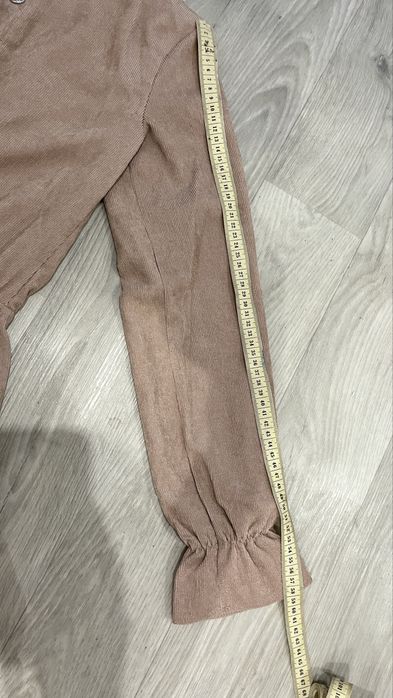 Продам сукню нову ніжно бежевого кольору