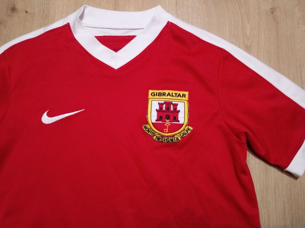 Nike Gibraltar home 2004-06 koszulka piłkarska dla dziecka 137-147 c