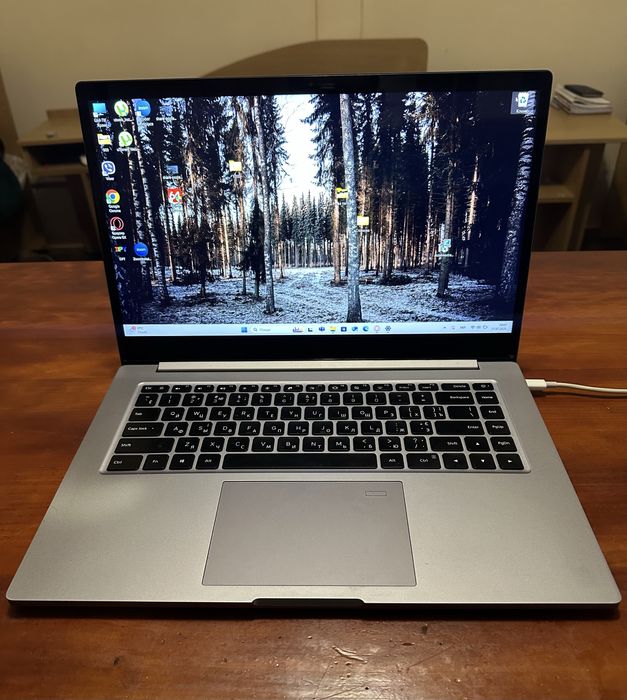 Xiaomi Mi Notebook Pro 15.6 Intel Core i5 8/256 GB