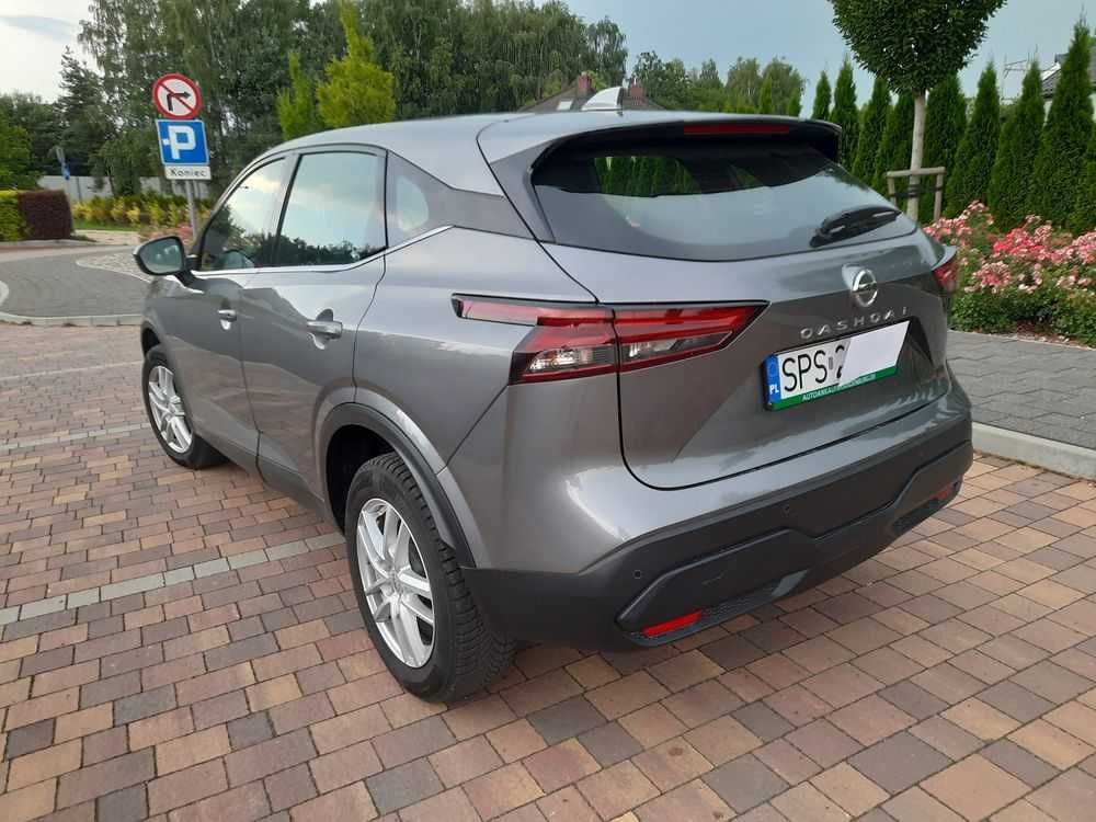 Nissan QASHQAI hybryda NOVC-HEV 1.3 benzyna 2022 rok niski przebieg