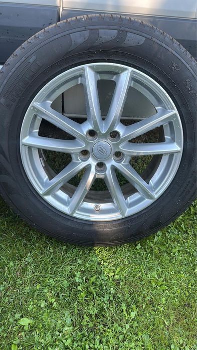 Диски Land Rover 5x120 235/65/r19 на резині Pirelli BMW