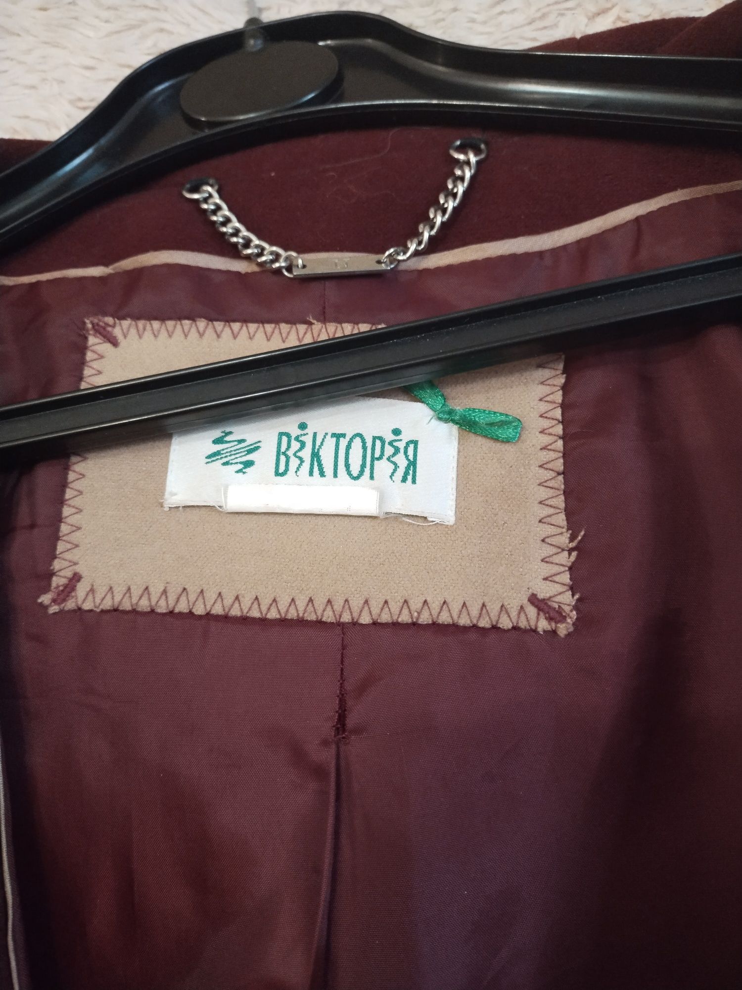 Пальто демисезонные б/у бордо