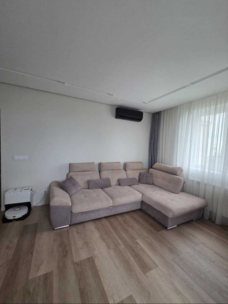 ЖК Луч, Продам НОВУЮ 2 комн. квартиру 78 м2, пр-т Героев Харькова AB
