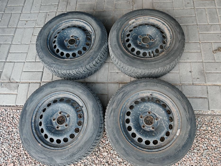 Opony z felgami stalowymi z Opel Vectra C 195/65 R15.