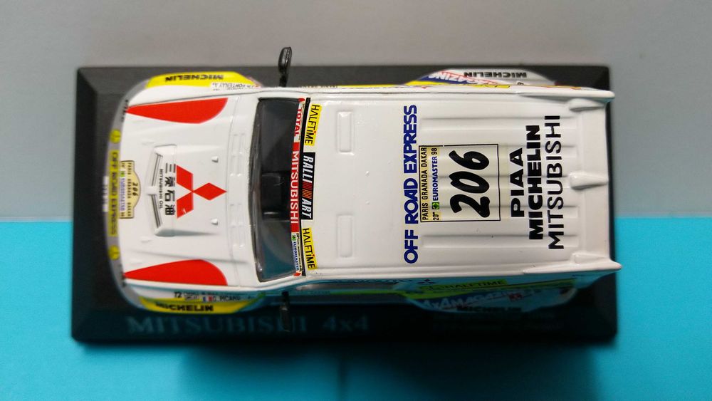 Mitsubishi Pajero 4x4 #206: Vencedor Rali Dakar 1998 - Altaya 1/43